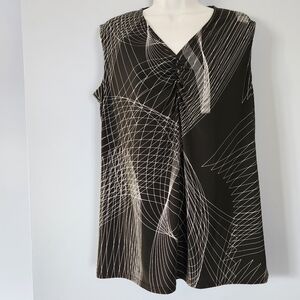 Qualicum Clothworks Top